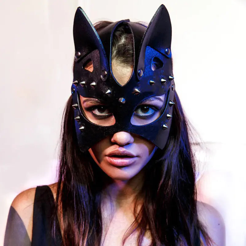 "Couples' Novelty Eye Mask for Intimate Play"